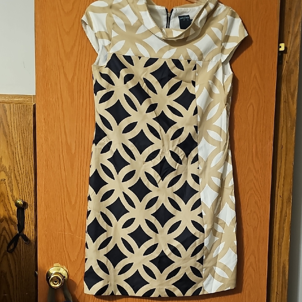 Gabby Skye Beige and Black Geometric Mini Dress